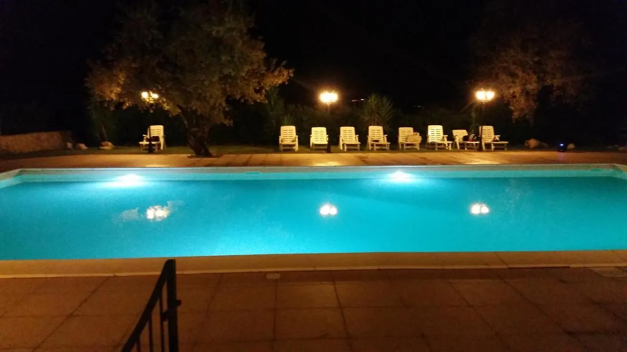 Gasthof Hotel Mennula Amara Syrakus