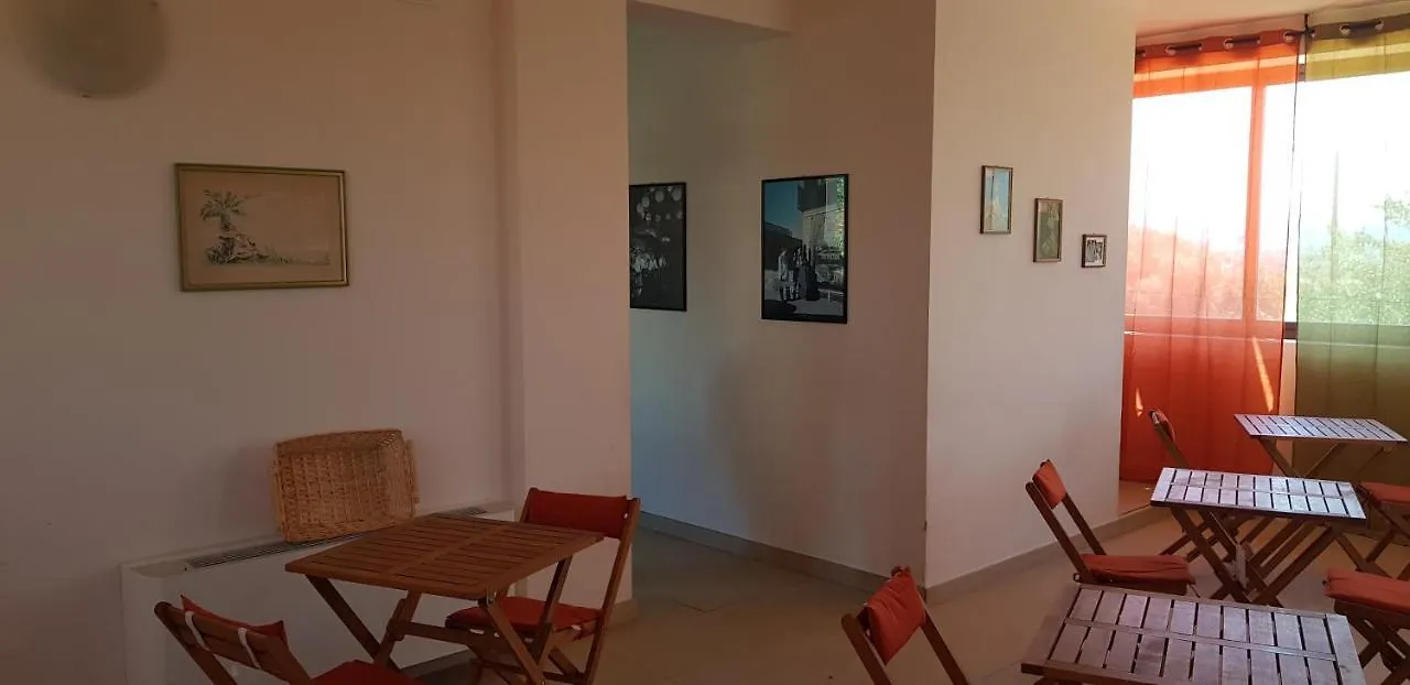 Mennula Amara Hotel Syracuse